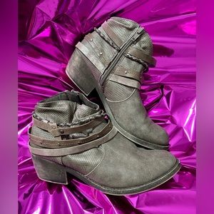 Perfect pair of booties!